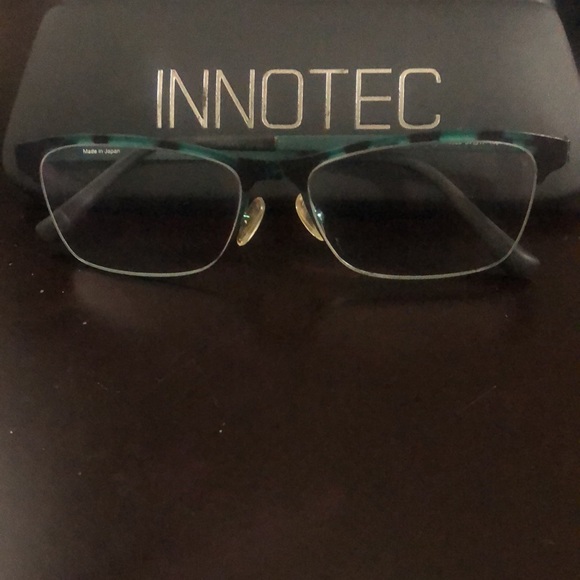 Innotec Eyeglass frame ready for your prescription - Picture 2 of 4